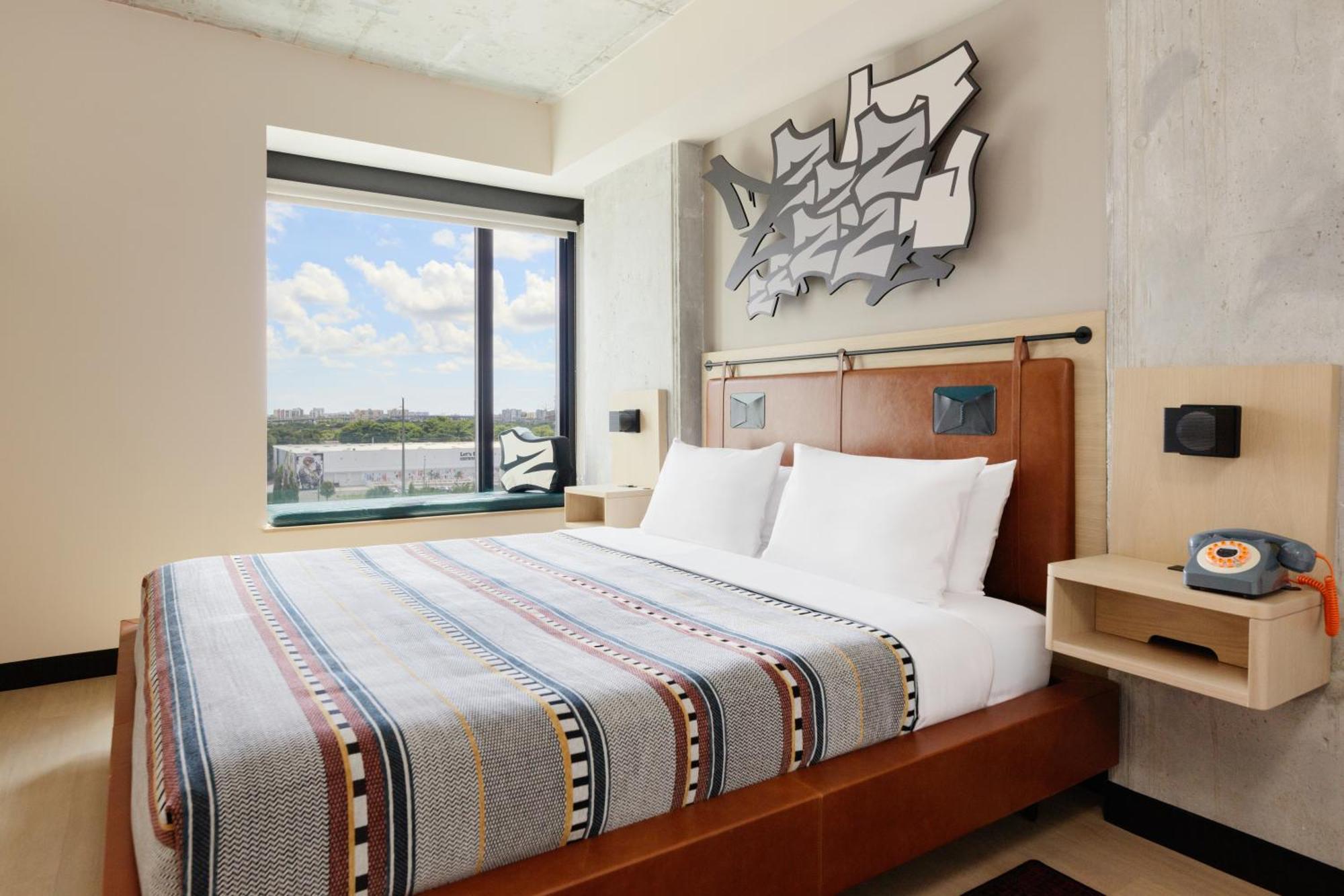 Moxy Miami Wynwood Hotel Exterior photo
