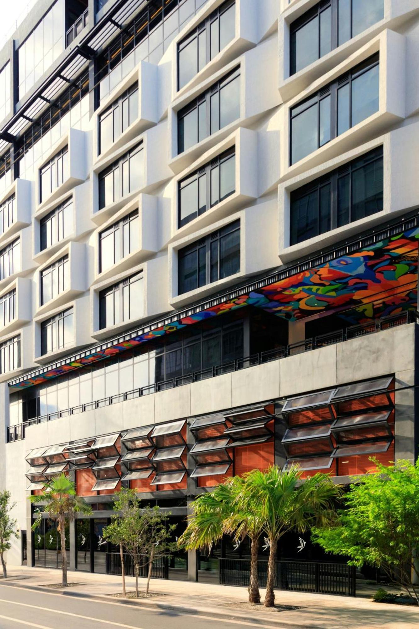 Moxy Miami Wynwood Hotel Exterior photo
